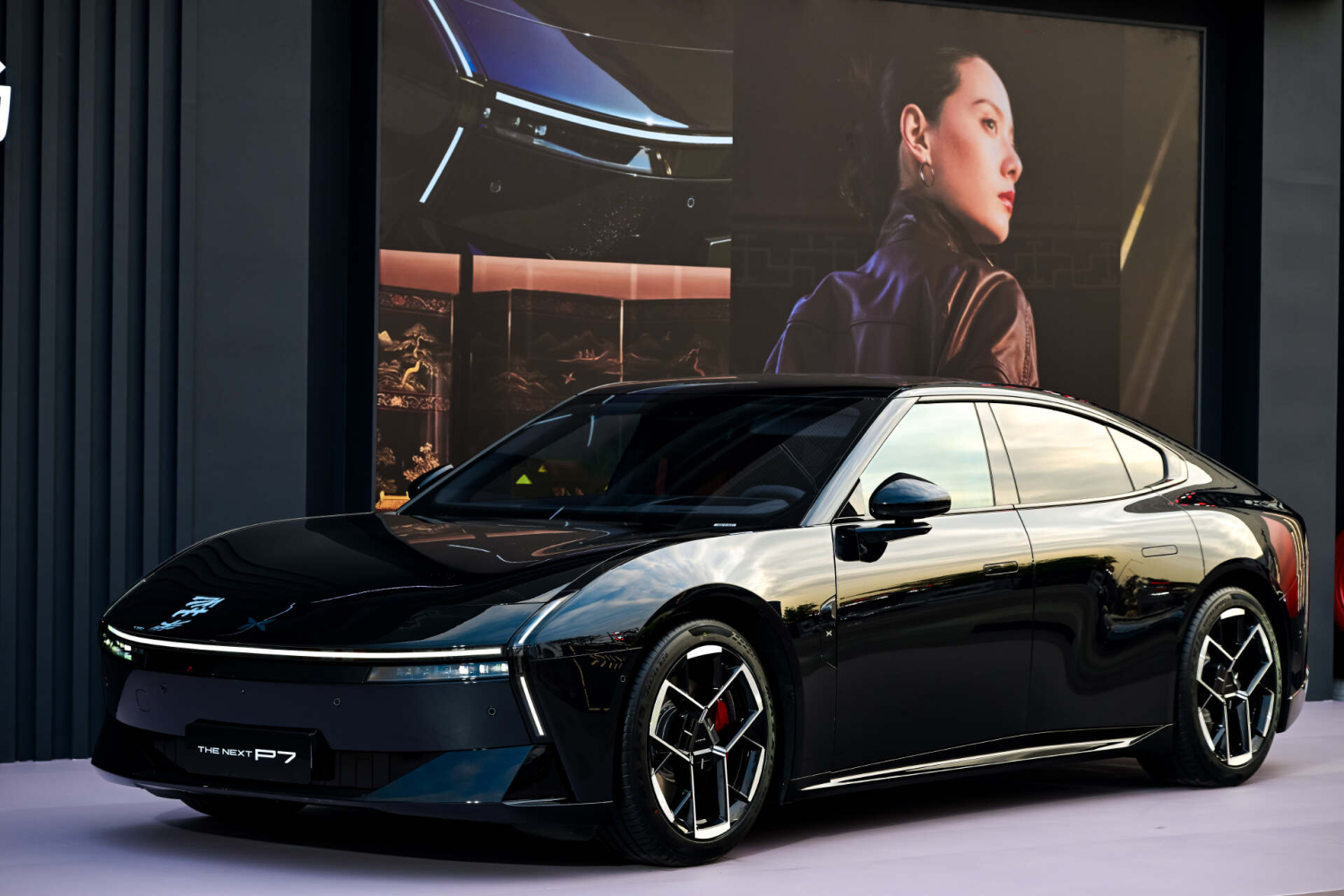 Xpeng P7 refreshes with new trims, setting to challenge the new Xiaomi SU7 launching tonight