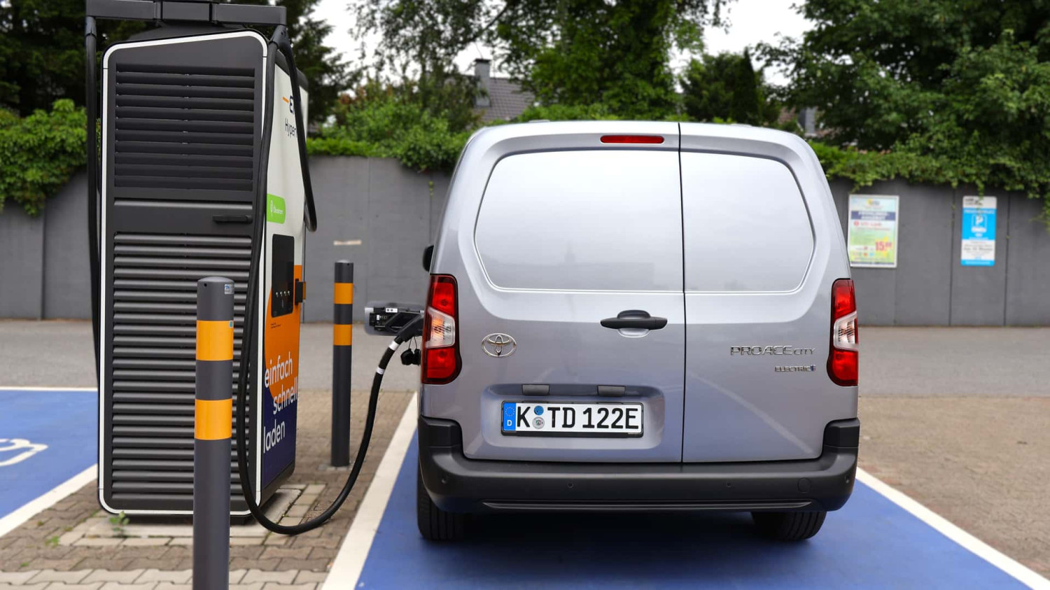 Toyota Proace City Electric (2025): Elektro-Kastenwagen im Test