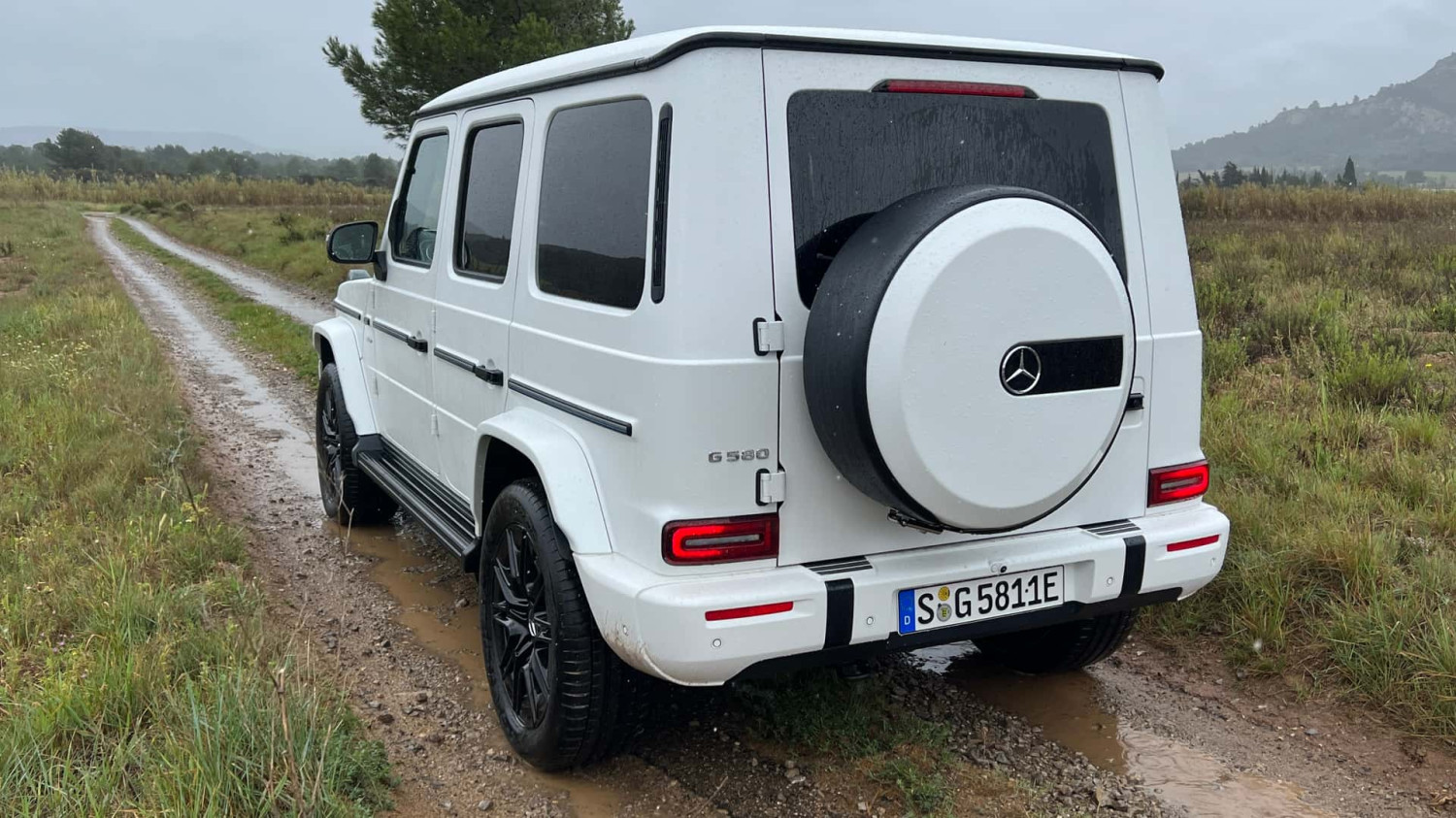 Eksekutif Mercedes Akui G-Class Listrik adalah 'Kegagalan'