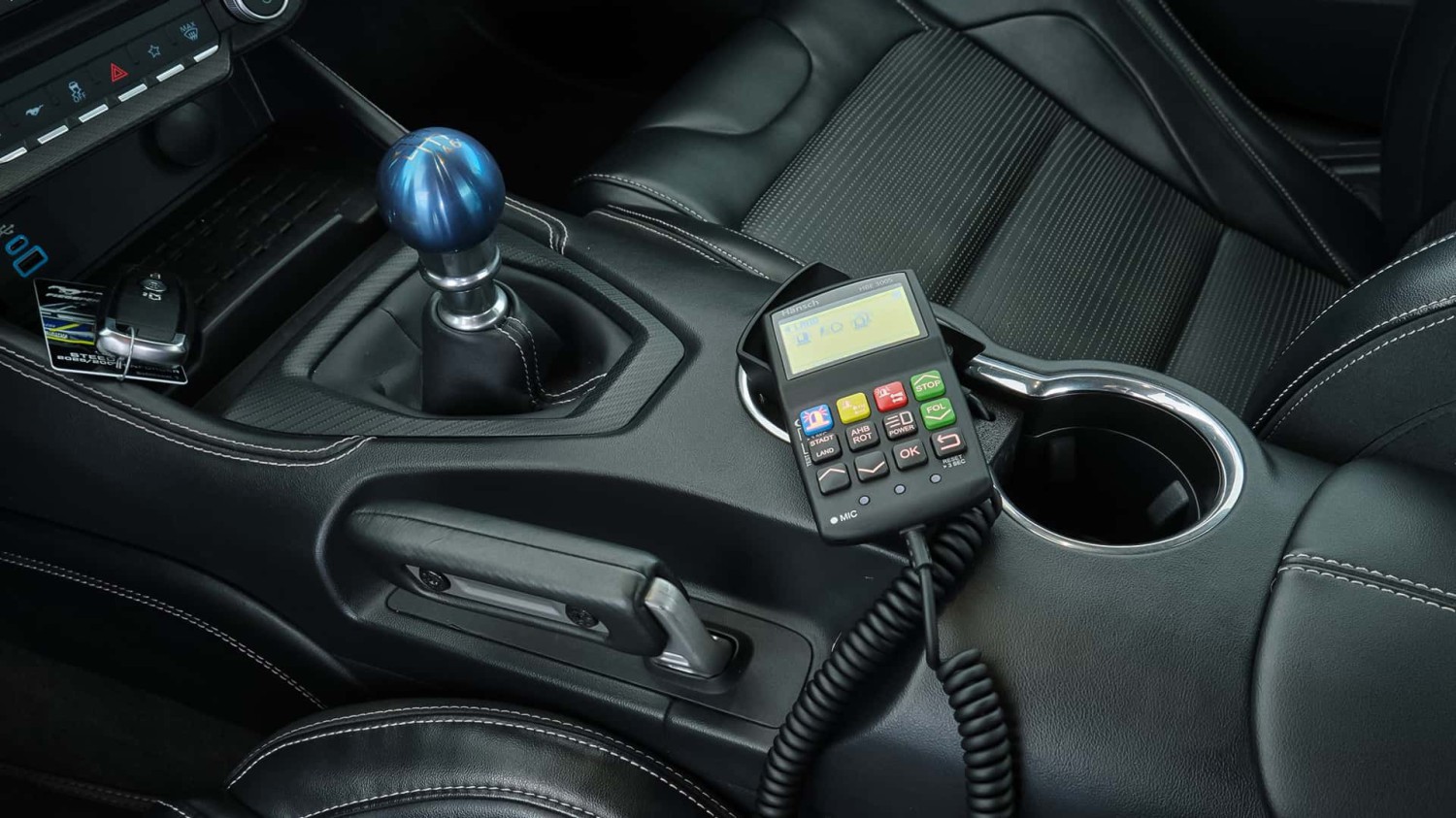 Ce préparateur nous offre une Ford Mustang  impressionnante en version police