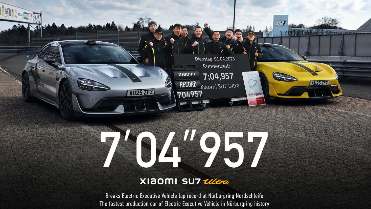 Xiaomi, Xiaomi SU7 , Xiaomi SU7 Ultra, Porsche, Rimac, Xiaomi SU7 Ultra Guncang Nurburgring, Kalahkan Porsche dan Rimac