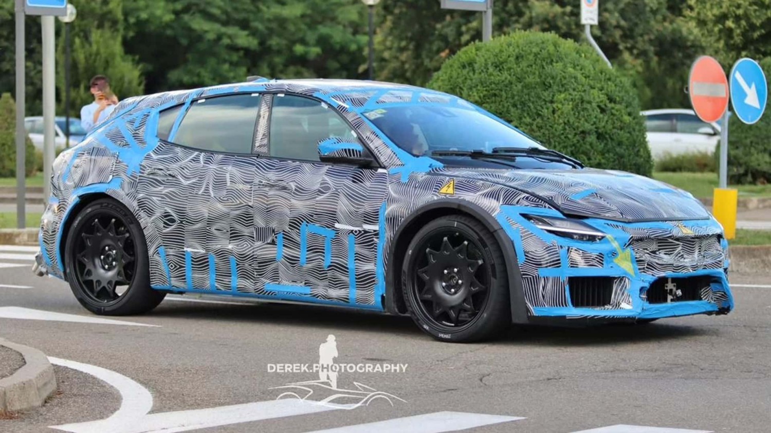 Ferrari Bantah Tunda Mobil Listrik Kedua karena Memang Tidak Ada