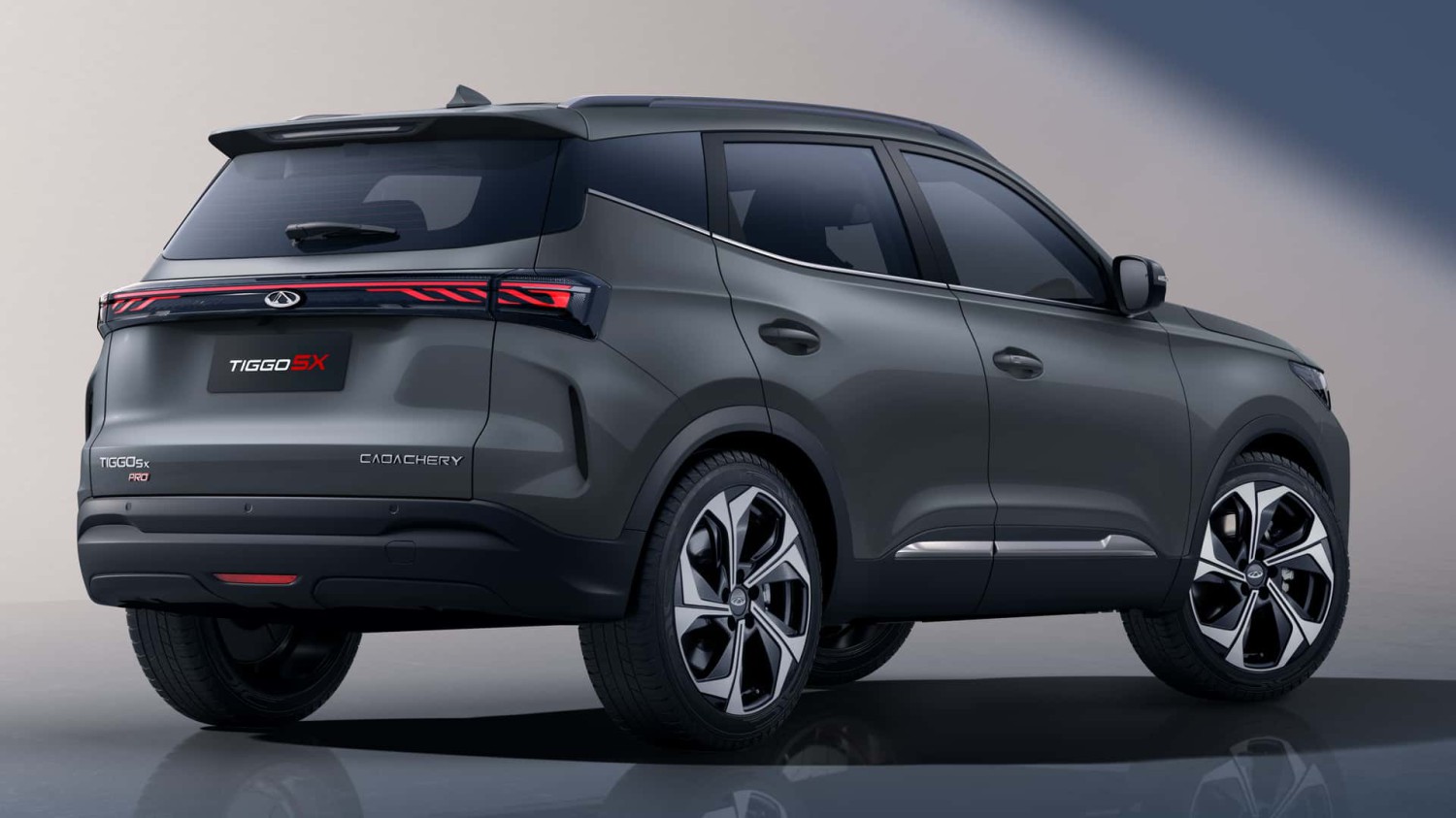 EBRO s400 2027: el restyling internacional ya es una realidad