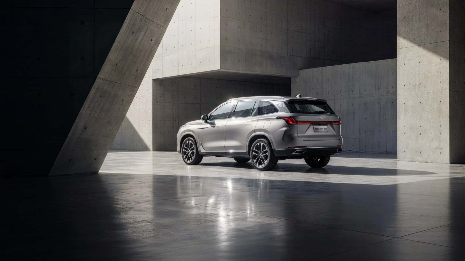 MG tiene un SUV familiar de 7 plazas: el MGS9 PHEV 2026