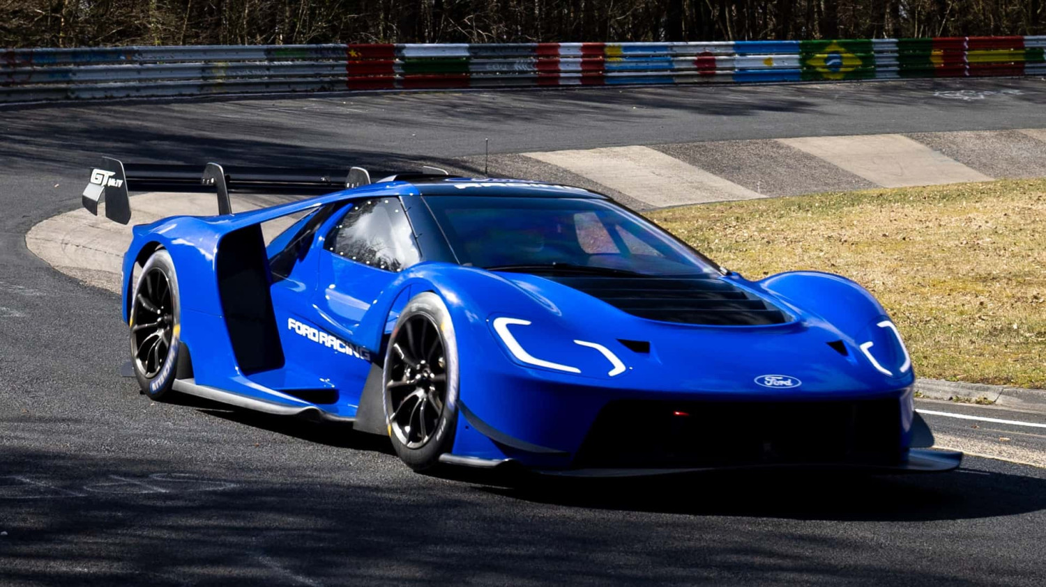 Watch The Ford GT Demolish The Corvette ZR1X’s Nürburgring Lap Time
