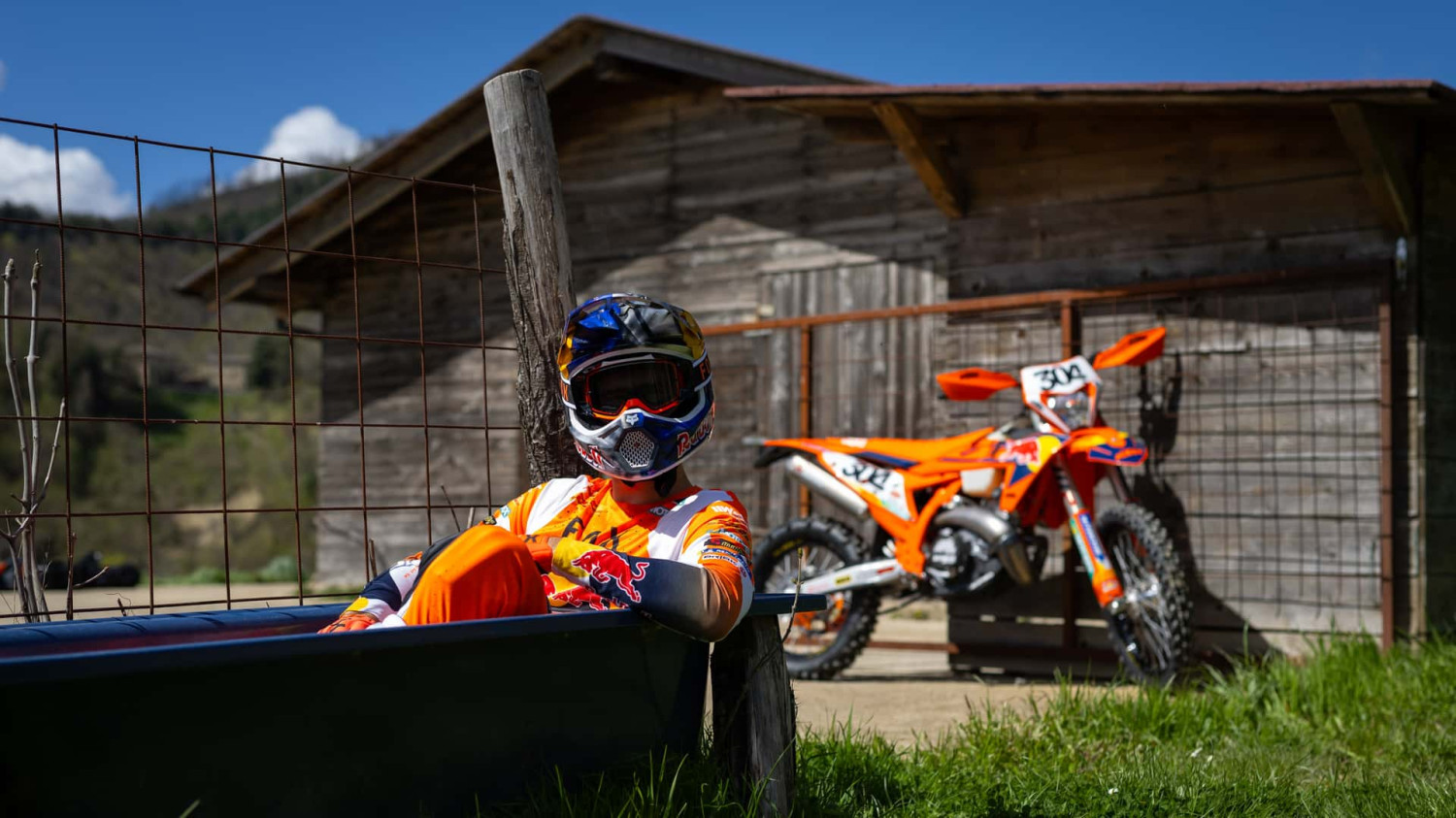 KTM Jual 100.000 Unit Motor Tahun Ini tapi Sebagian Motor Lawas?