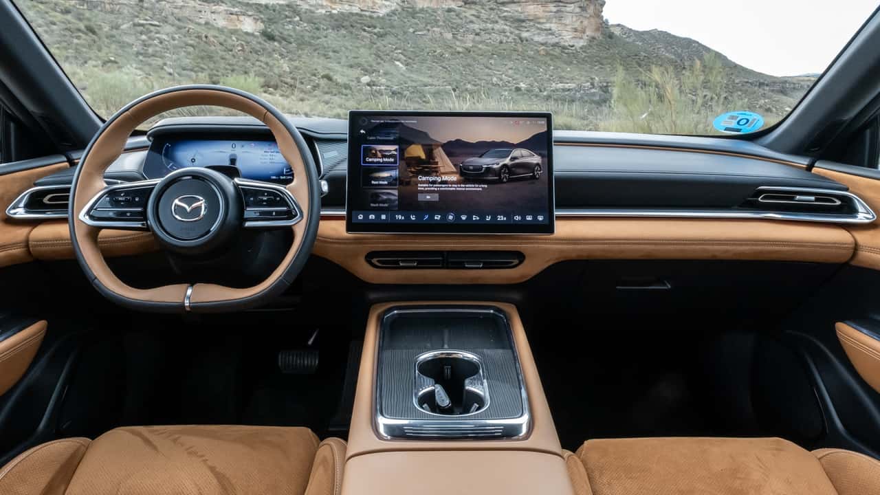 Mazda verteidigt Bildschirmkehrtwende: "Markt hat sich verändert"