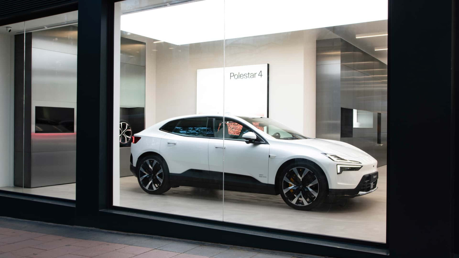 Polestar Hanya Menjual 69 Mobil Sepanjang Tahun di Cina