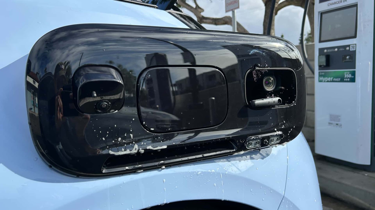 Inilah Taksi Otonom Baru Waymo dari Zeekr