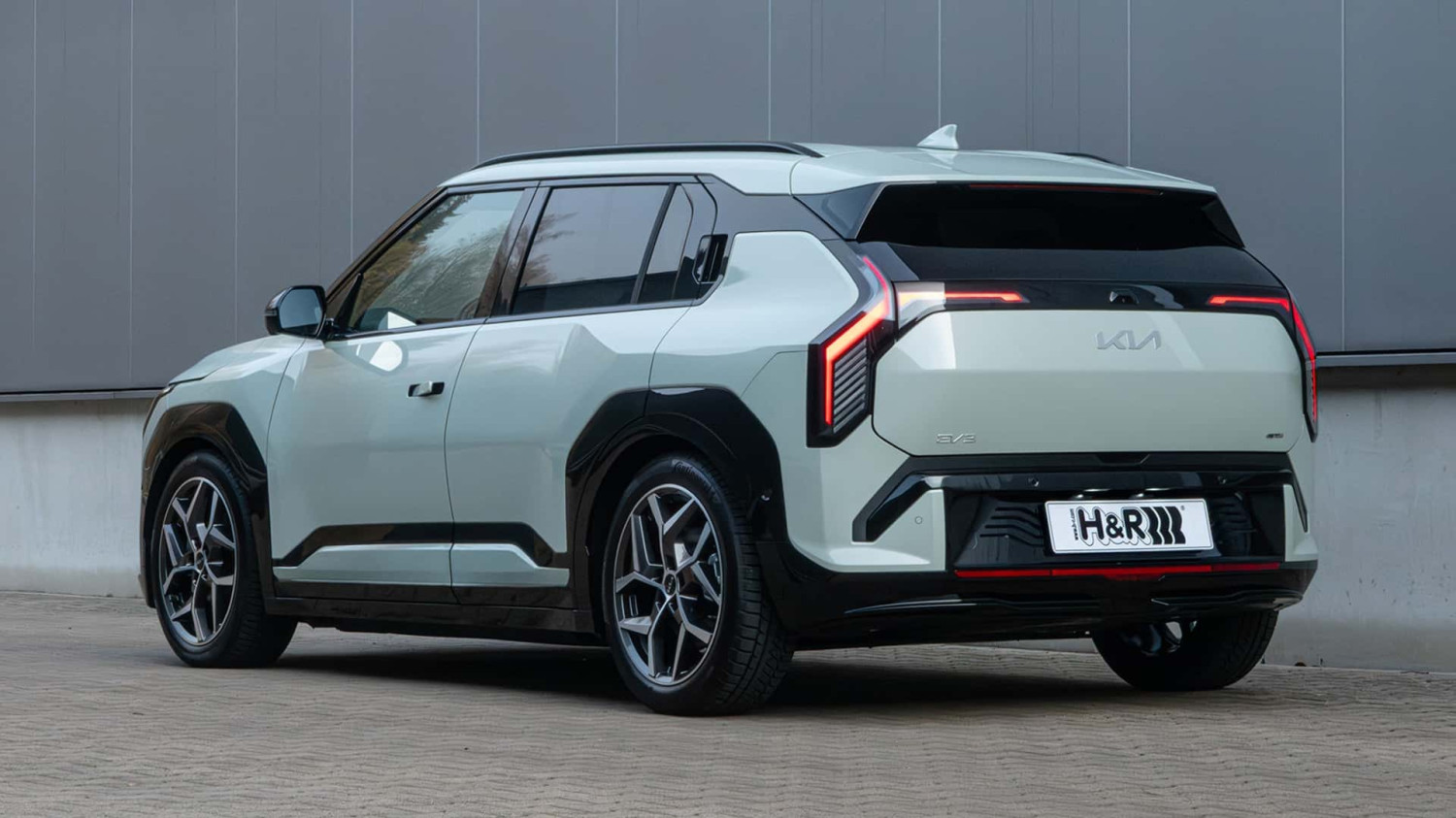 Progressiv: Der Kia EV3 mit H&amp;R-Tieferlegungsfedern