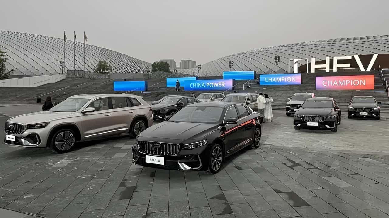 El híbrido i-HEV de Geely sólo gasta 2,2 litros cada 100 km