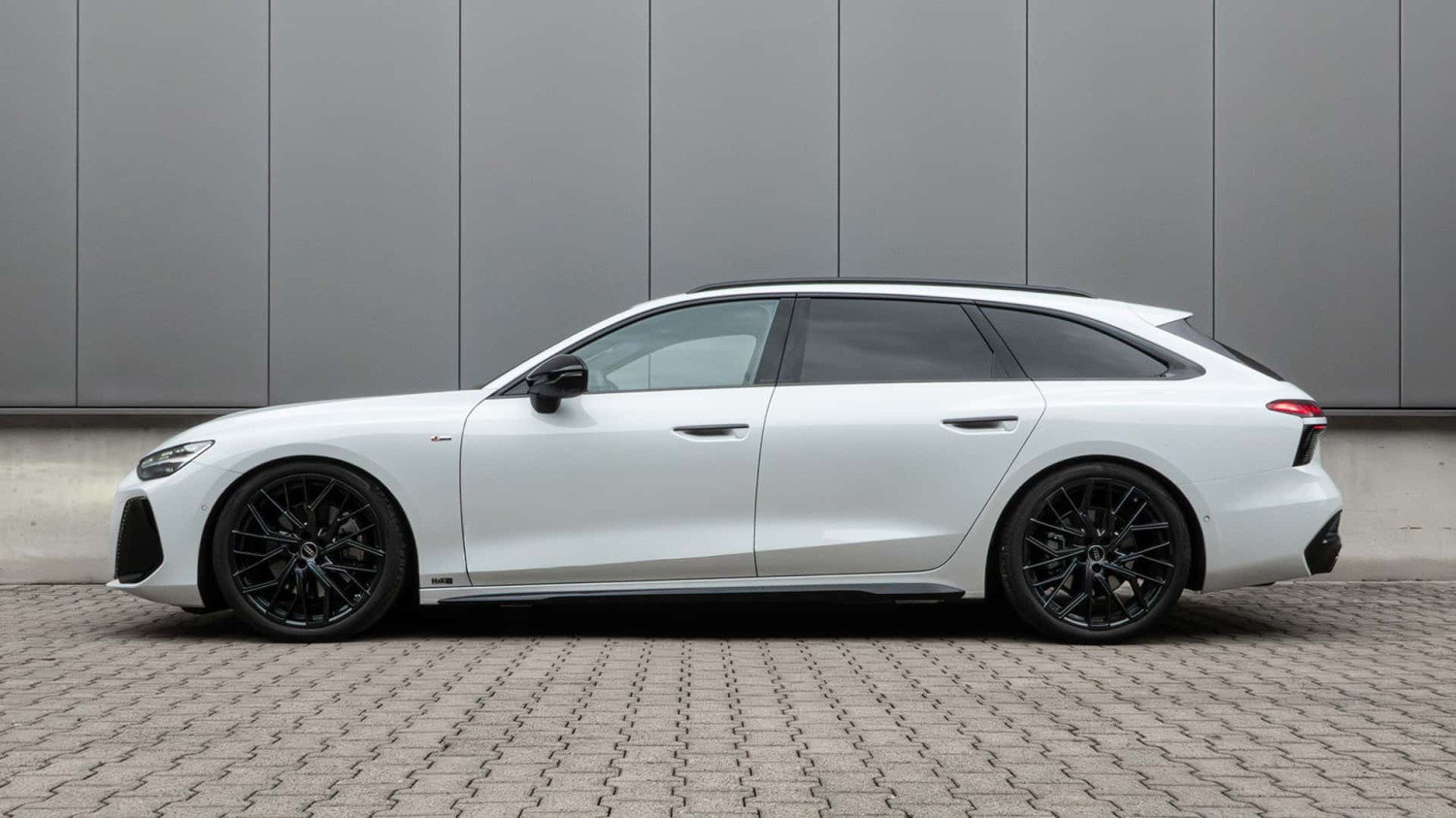 Der Audi A6 Avant 2.0 TDI Quattro mit H&amp;R Tieferlegungsfedern