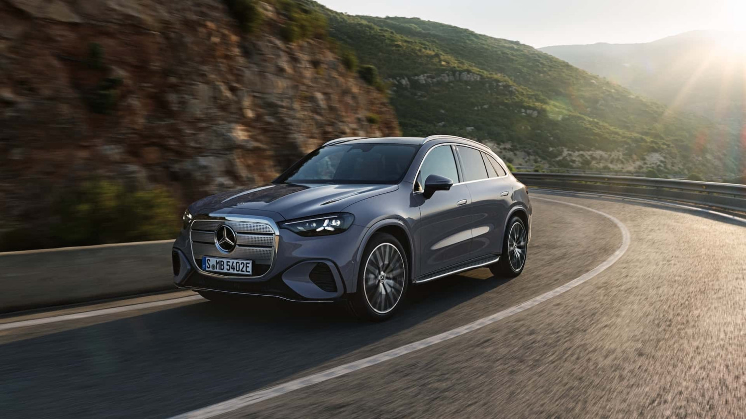 Mercedes GLC EV Sudah Terlihat Bakal Jadi Laris Manis