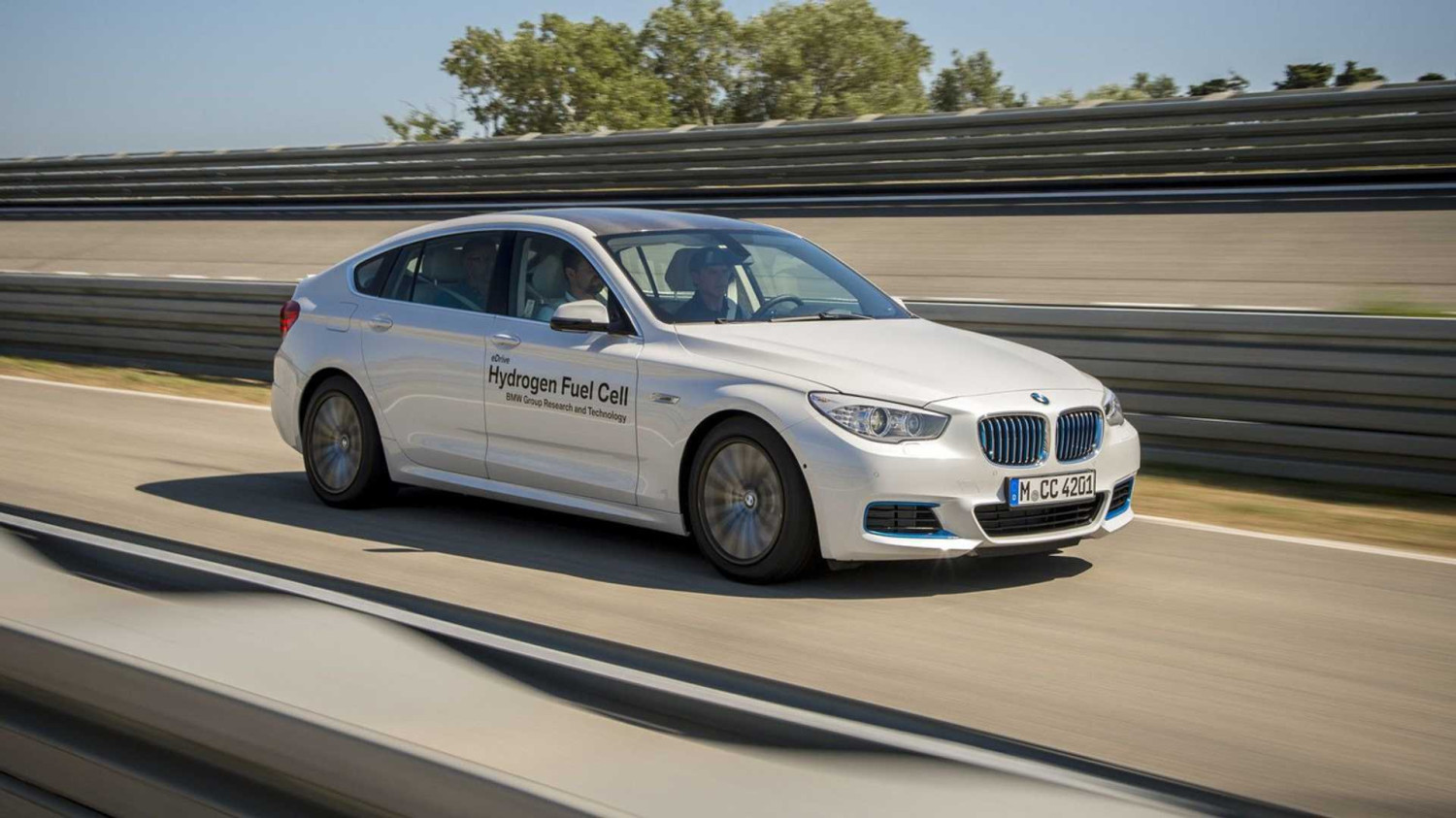 Mengapa BMW Masih Bertaruh Besar pada Hidrogen