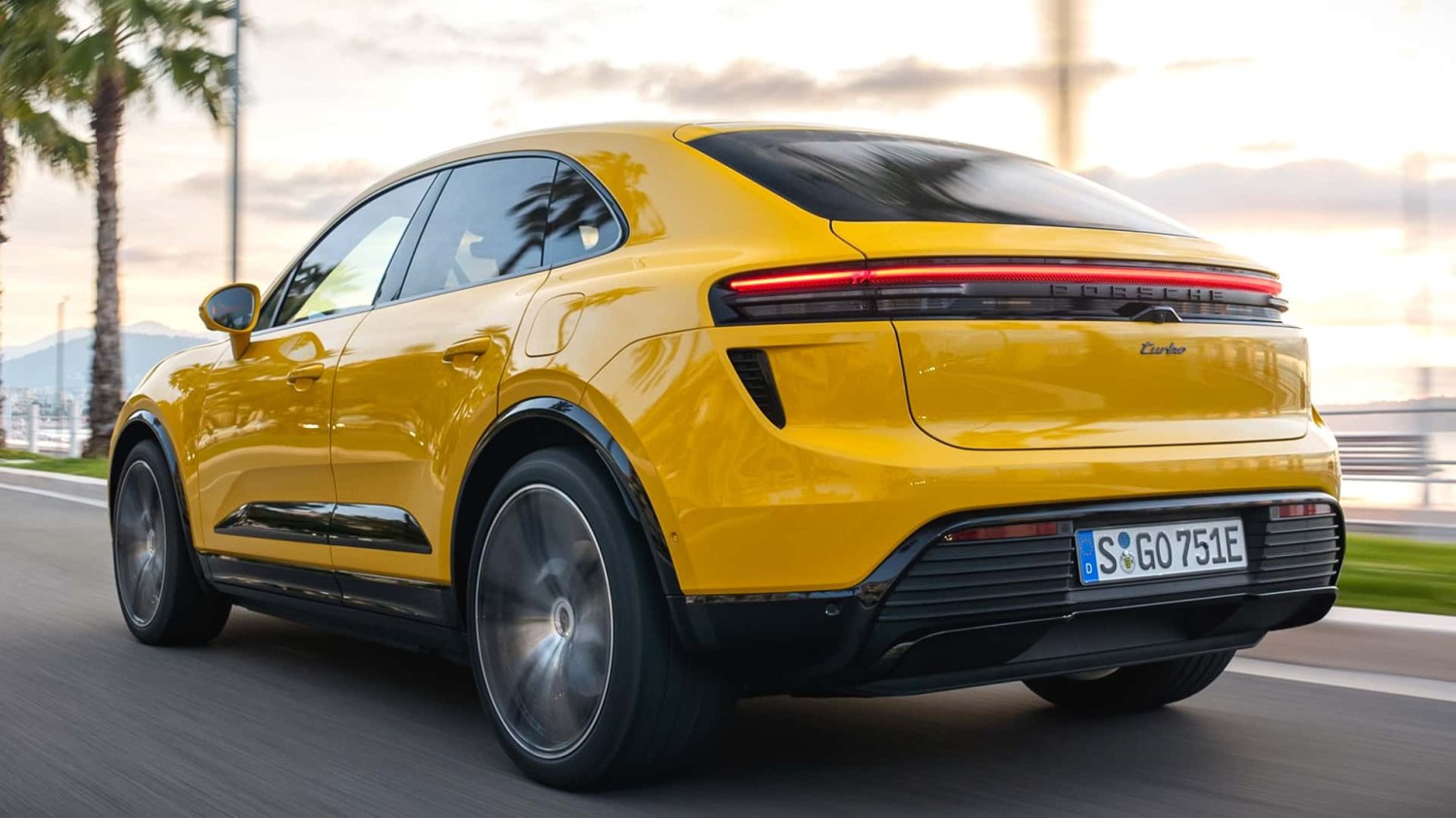 Le PDG de Porsche confirme le nouveau SUV à moteur à combustion