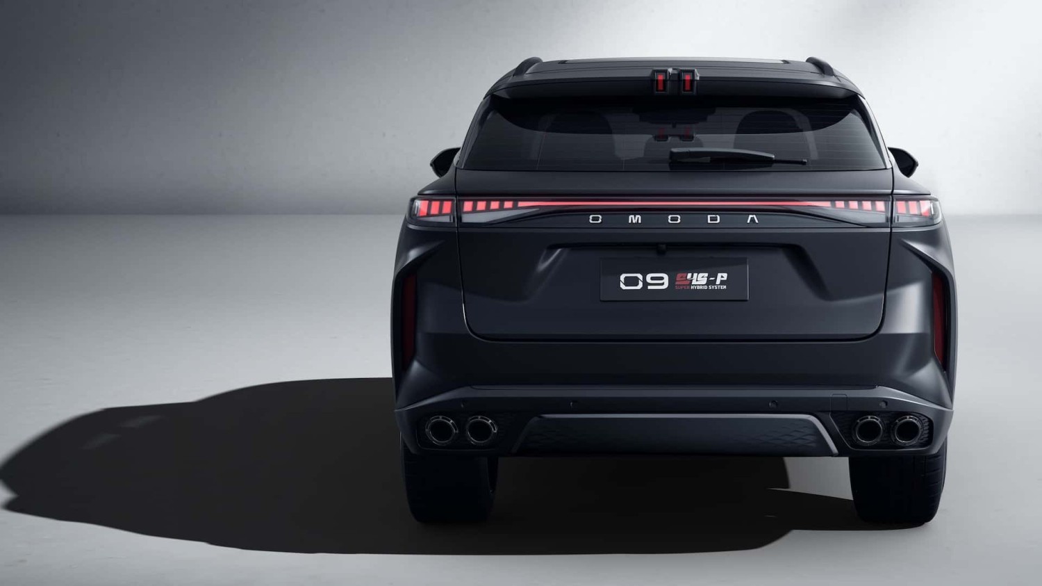 L'Omoda 9 se pare de noir et devient spéciale