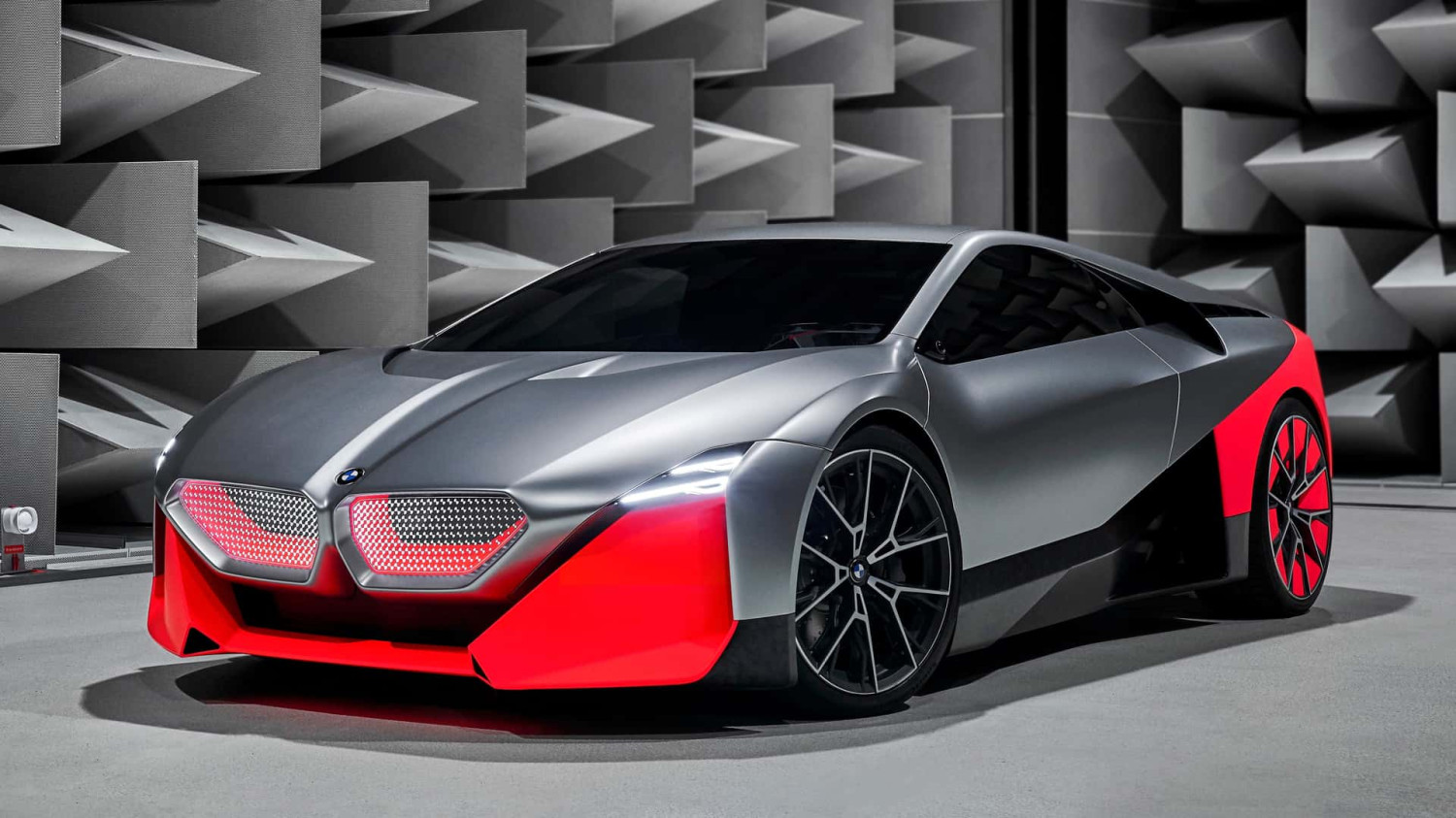 BMW Tidak Akan Membuat Supercar Baru Dalam Waktu Dekat
