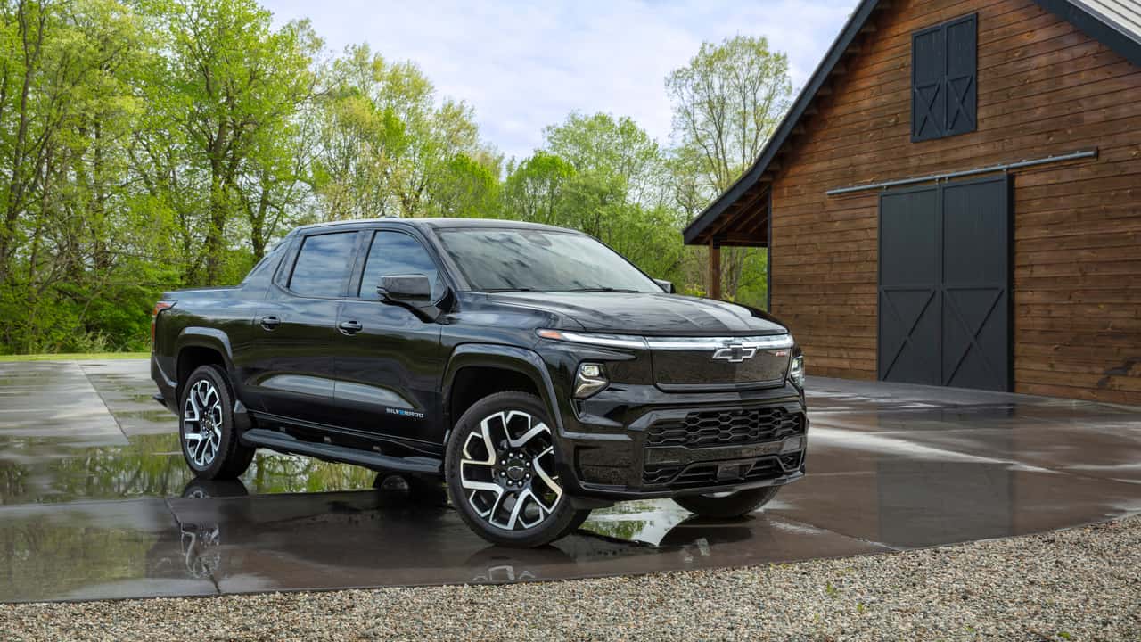 GM Says It Has 'Not Canceled Any Electric Trucks'