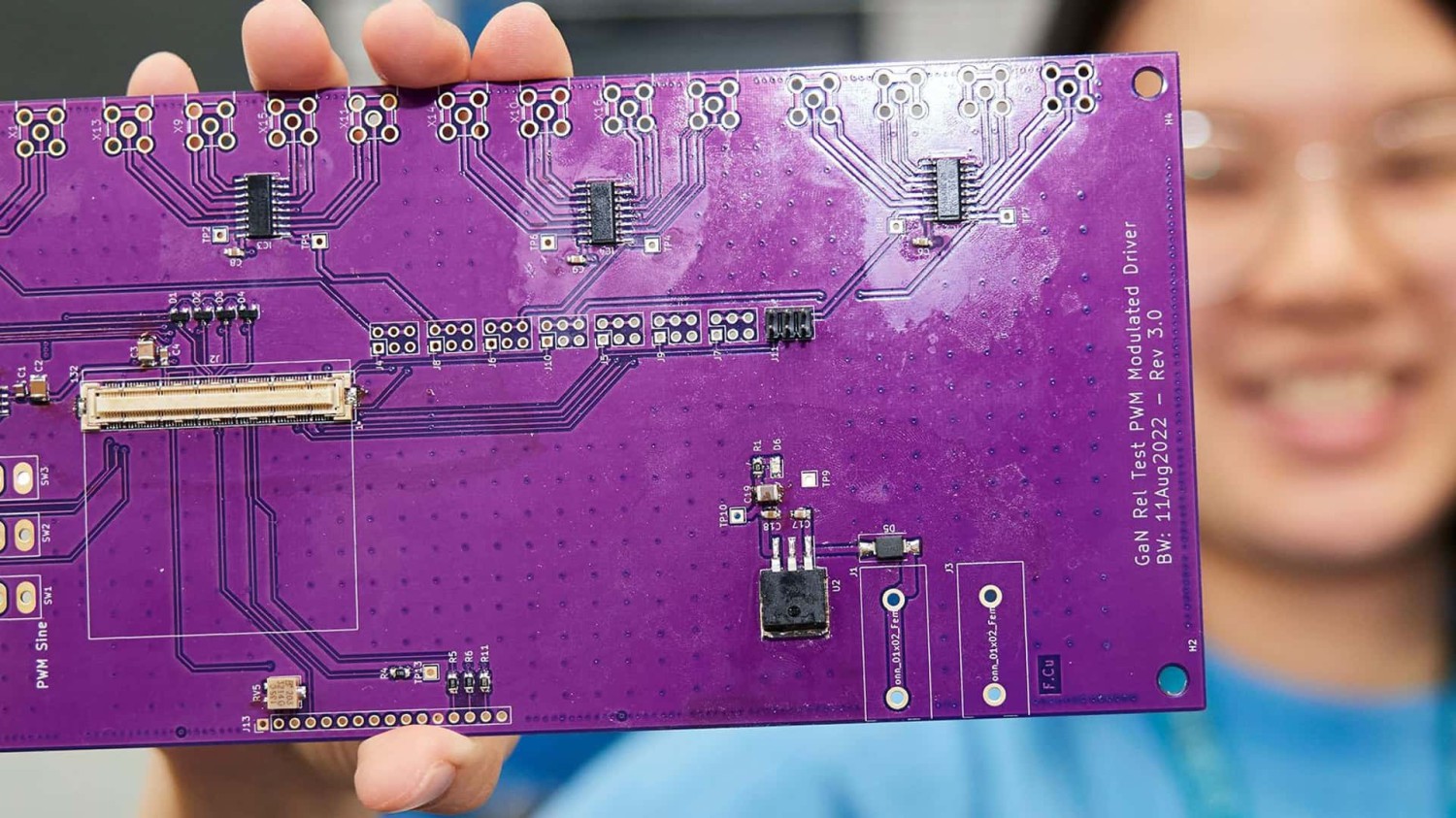 Les usines automobiles ferment à cause des puces : que se passe-t-il ?