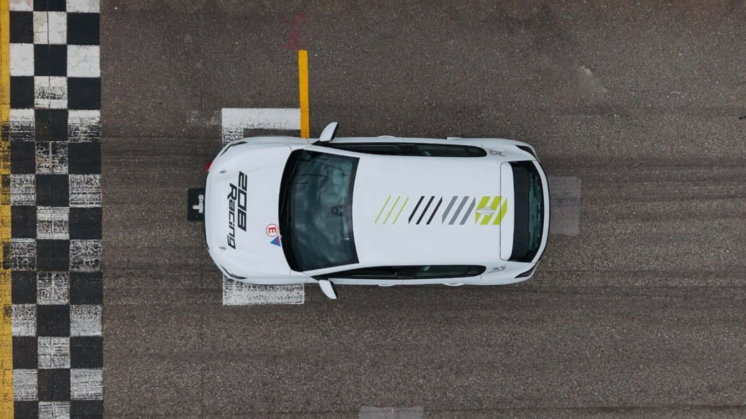 Peugeot, La 208 Racing TC6 : Peugeot Sport entre en piste