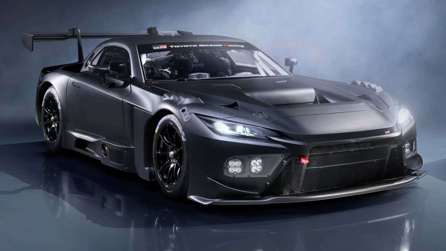La nouvelle Toyota GT3 abandonne l'hybride et opte pour un pur V8