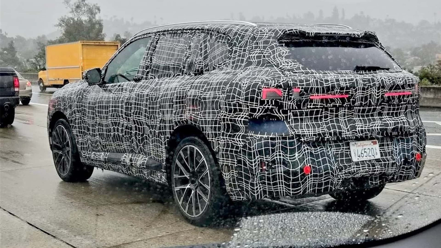Le nouveau BMW X5 aperçu sur la route