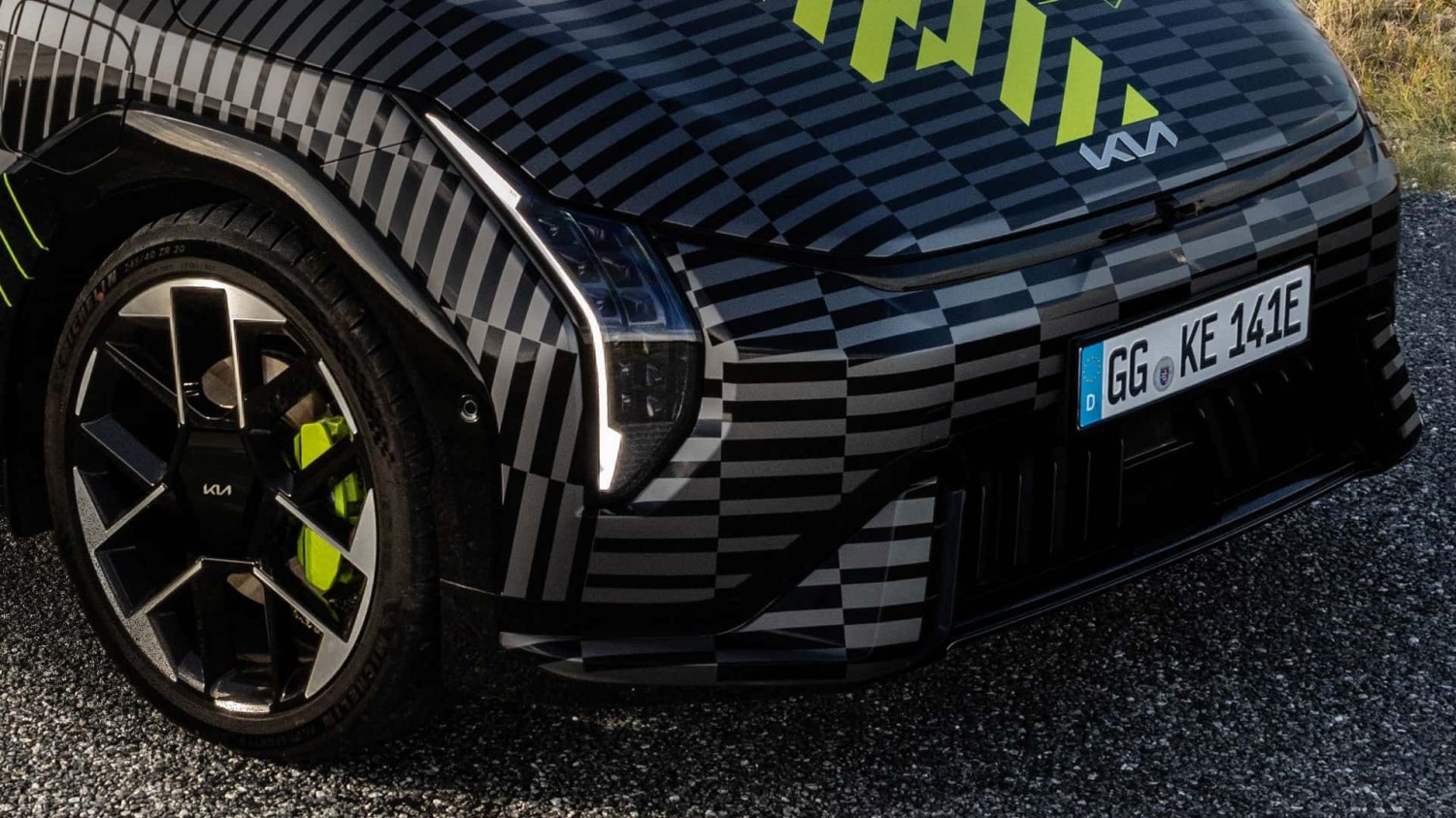 Here's Your First Look at Kia's Sporty EV4 GT