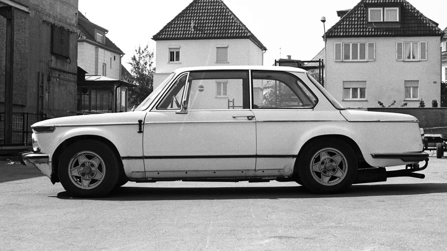 Porsche compró una vez un BMW para esconder su primer coche con motor delantero