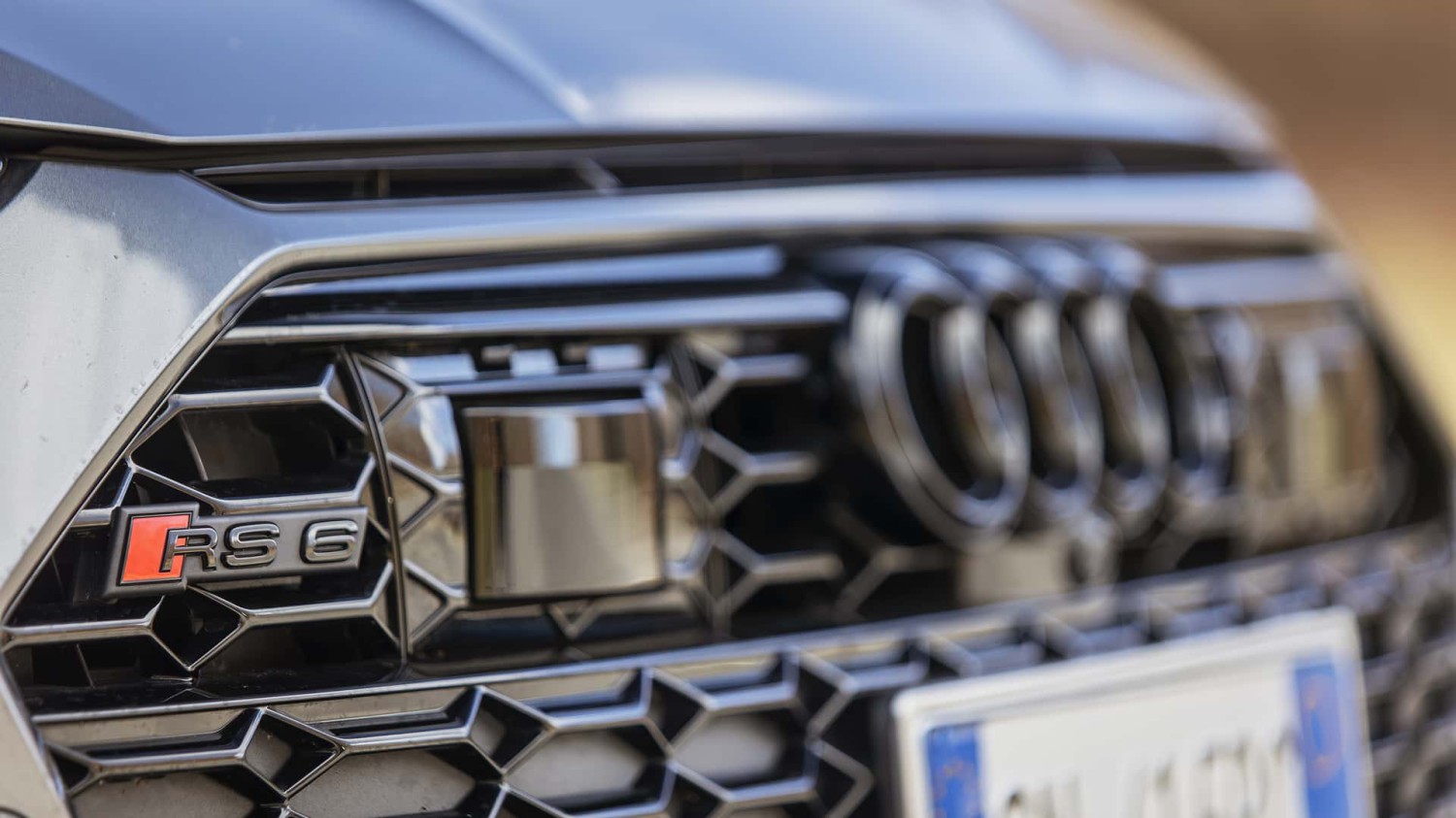 La nouvelle Audi RS6 est sur la route