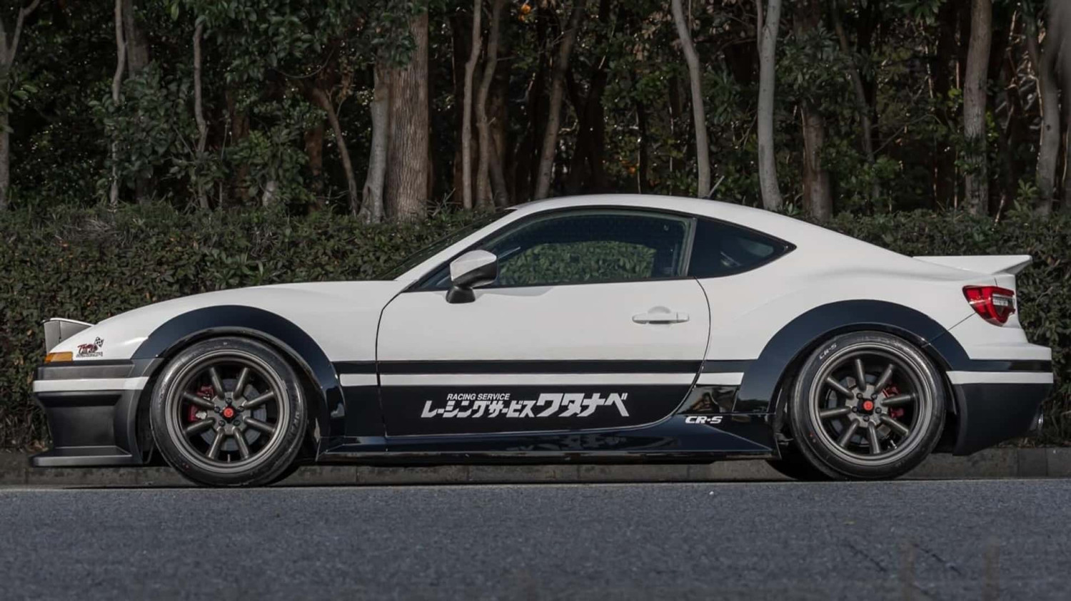 El Toyota GR86 se transforma en el mítico AE86