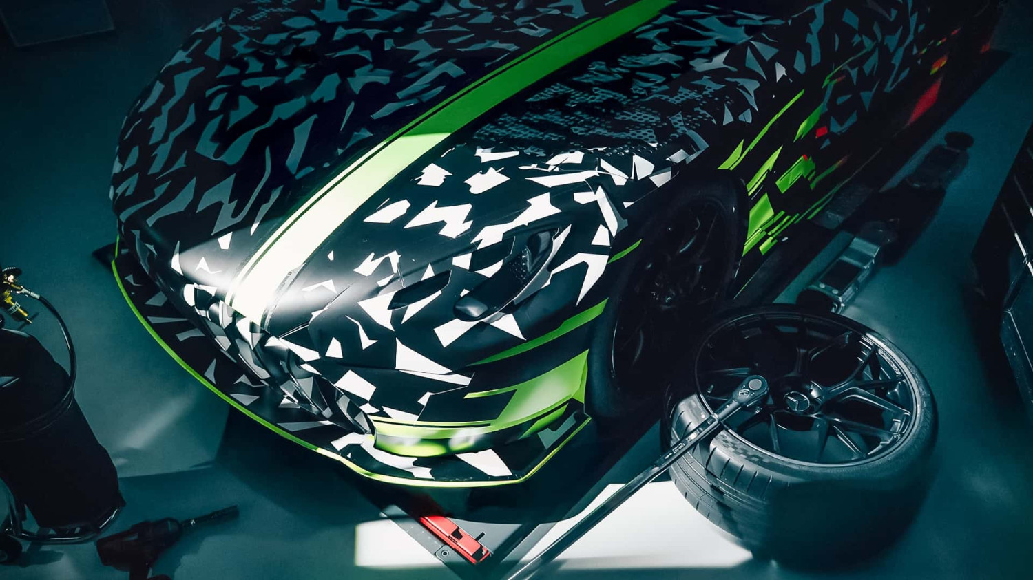 Mercedes-AMG GT Track Sport Akan Hadir dengan Tenaga V-8