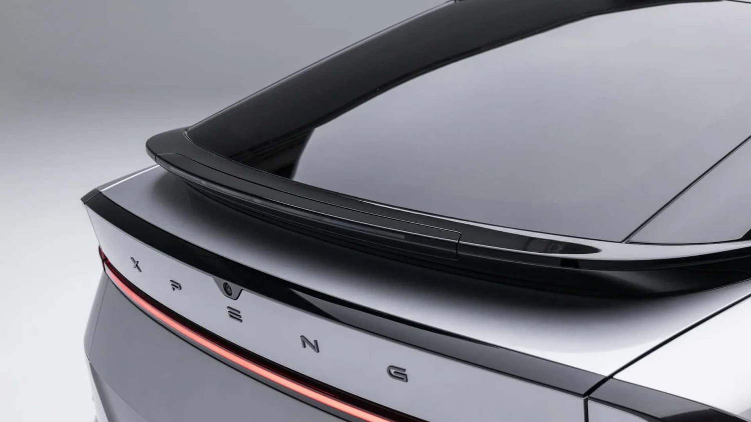 Une nouvelle berline pour l'Europe fait ses débuts à Bruxelles