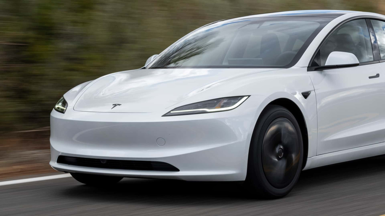 Tesla, Bizarre: The New Tesla Model 3 Ditches One Very Common Feature