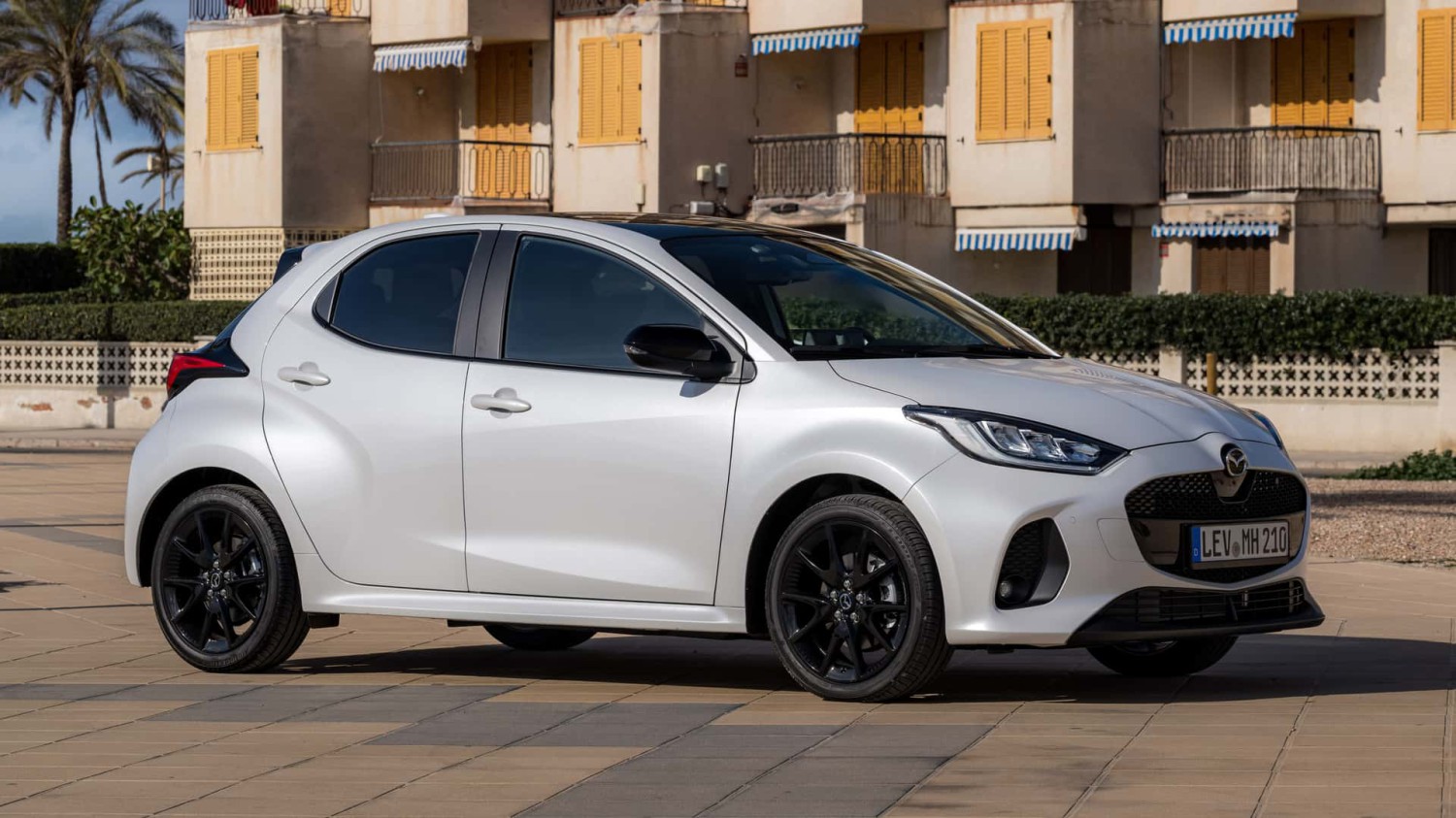 Mazda2 Hybrid: más equipamiento de serie