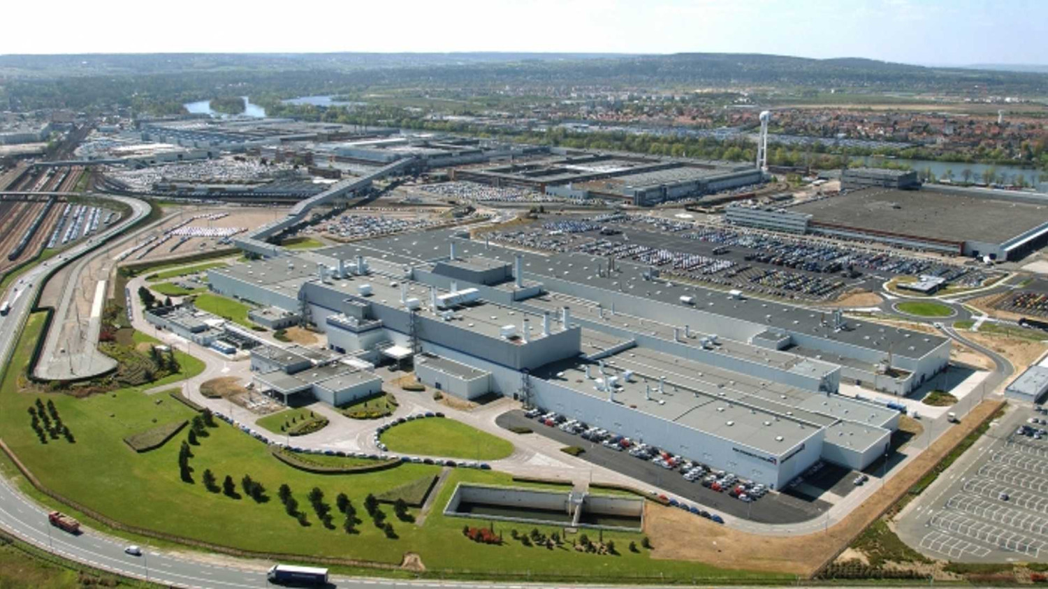 Stellantis, Stellantis acte l’arrêt de l’assemblage automobile à Poissy à l’horizon 2028
