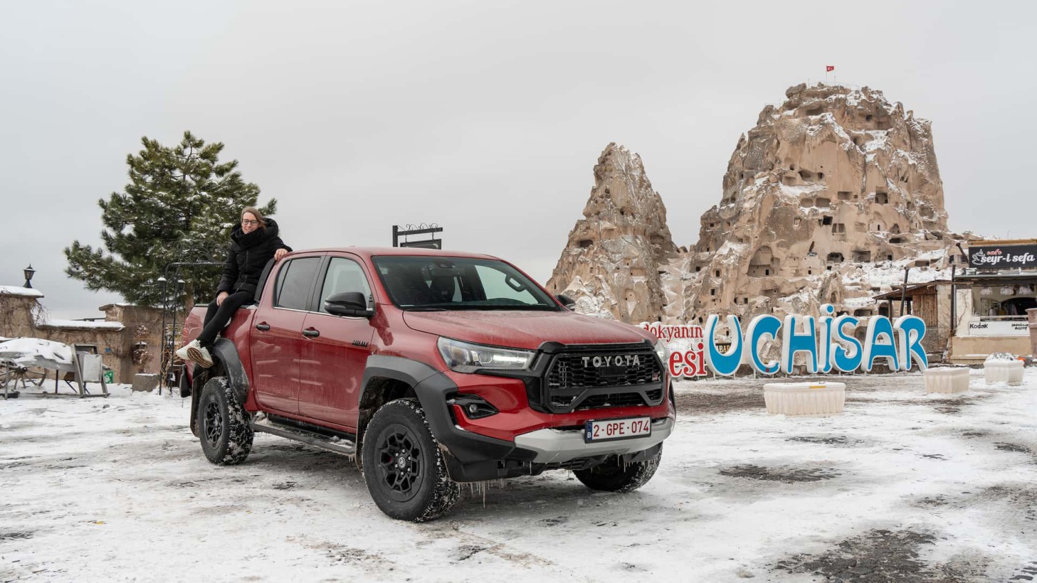 Neuer Toyota Hilux (2026) zeigt sich auf erstem Teaserbild