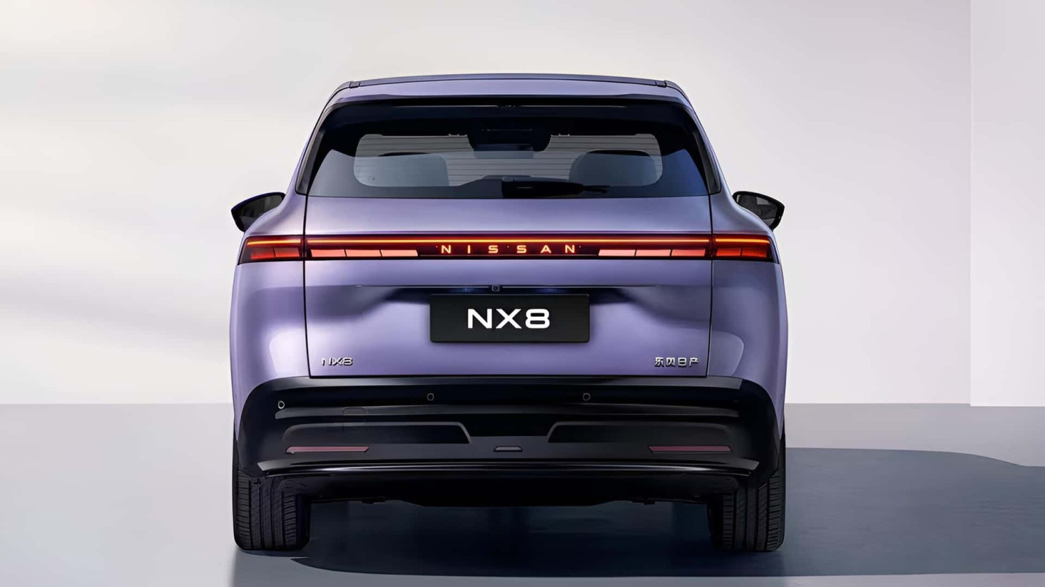 El Nissan NX8 presenta un SUV eléctrico con motor de combustión... en China