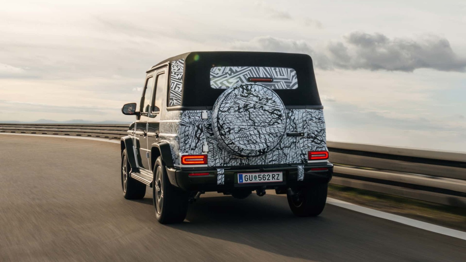 Mercedes zeigt neue Teaser des G-Klasse Cabriolet