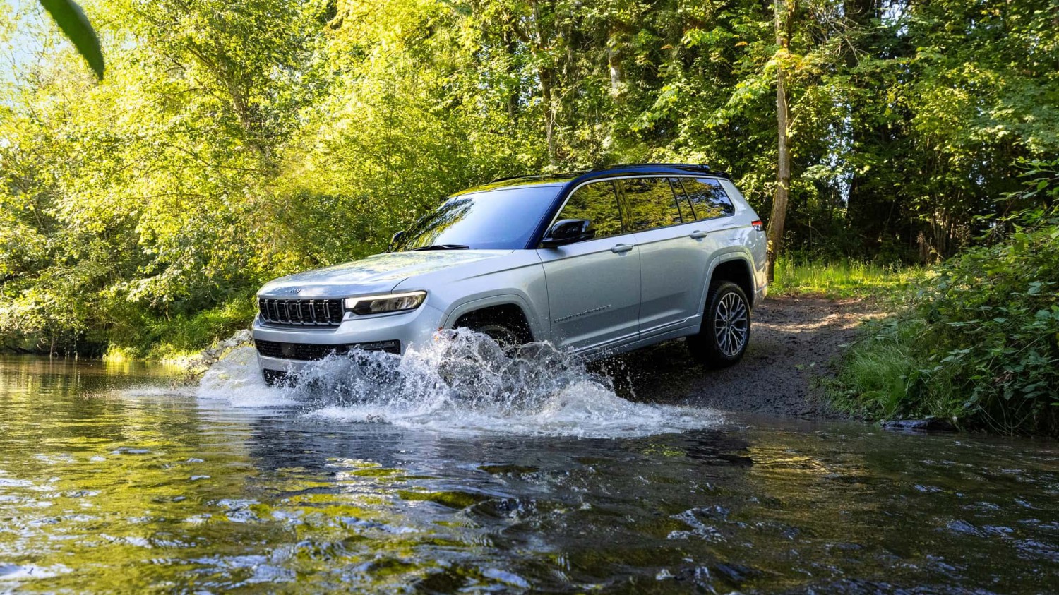 Jeep Might Put A Hemi V8 Back In The Grand Cherokee