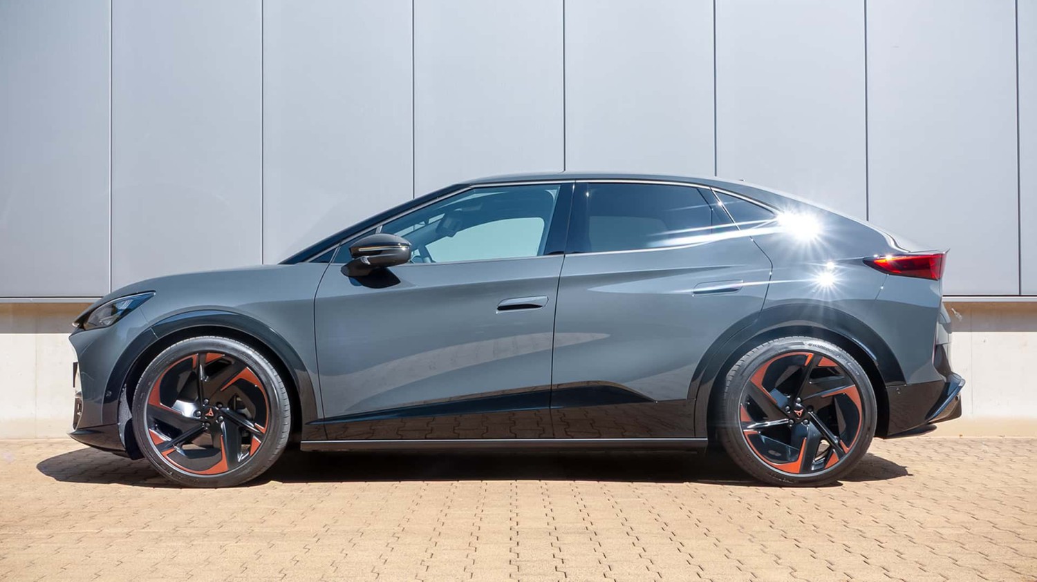 H&amp;R-Tieferlegungsfedern für den Cupra Tavascan