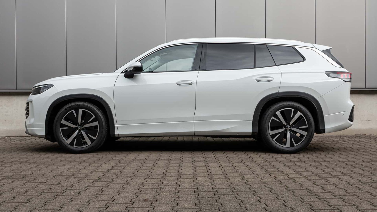 Keine Frage der Größe: VW Tayron mit H&amp;R-Tieferlegungsfedern