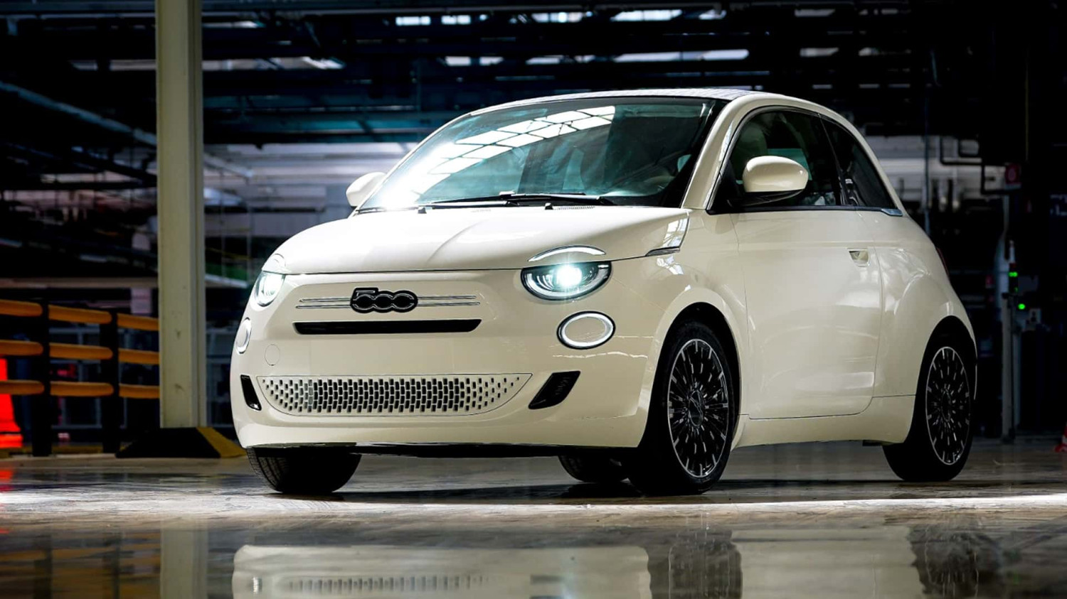 Hatchback Bensin 70 HP Baru dari Fiat untuk Pencinta Mobil