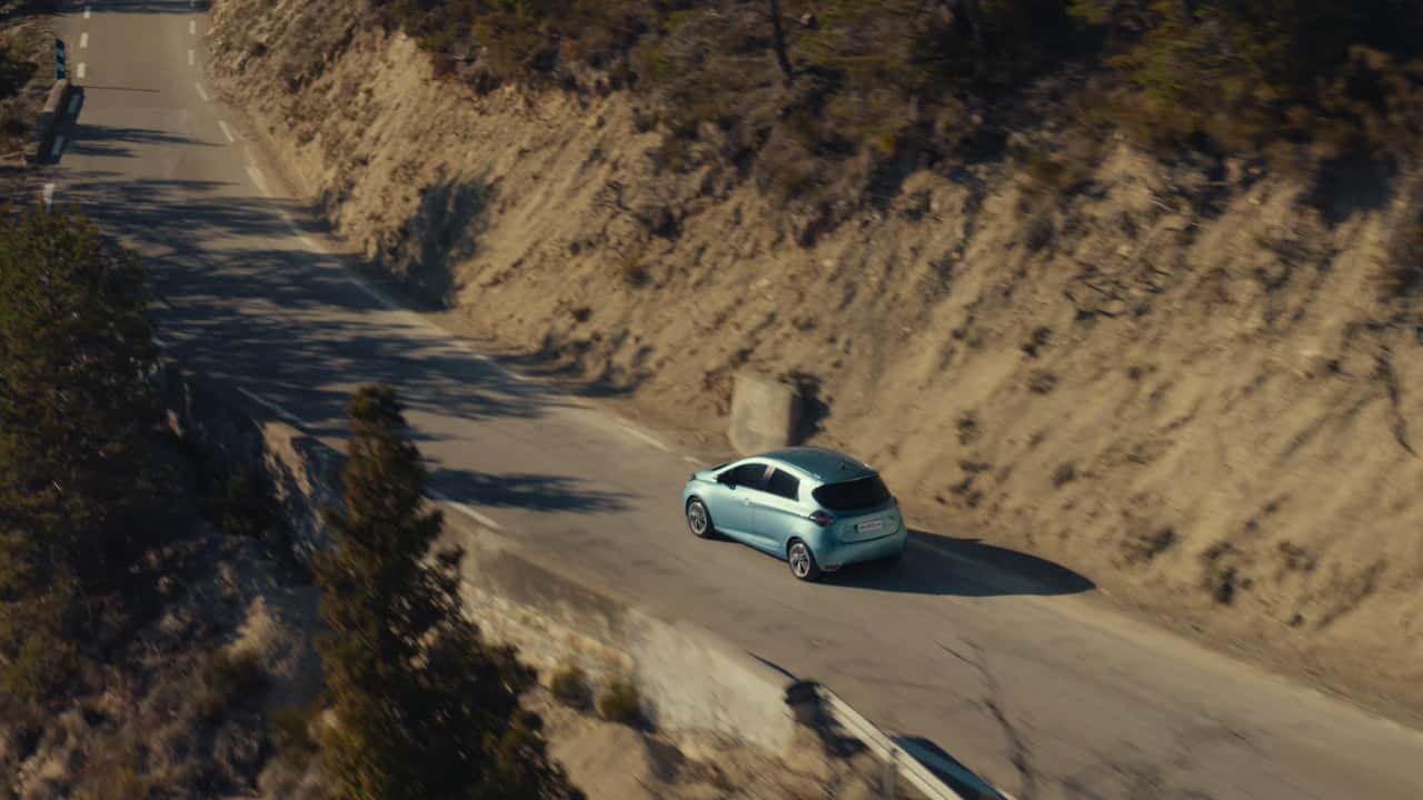 Renault lance “Care Fleet”, une offre de mobilité solidaire pour les soignants