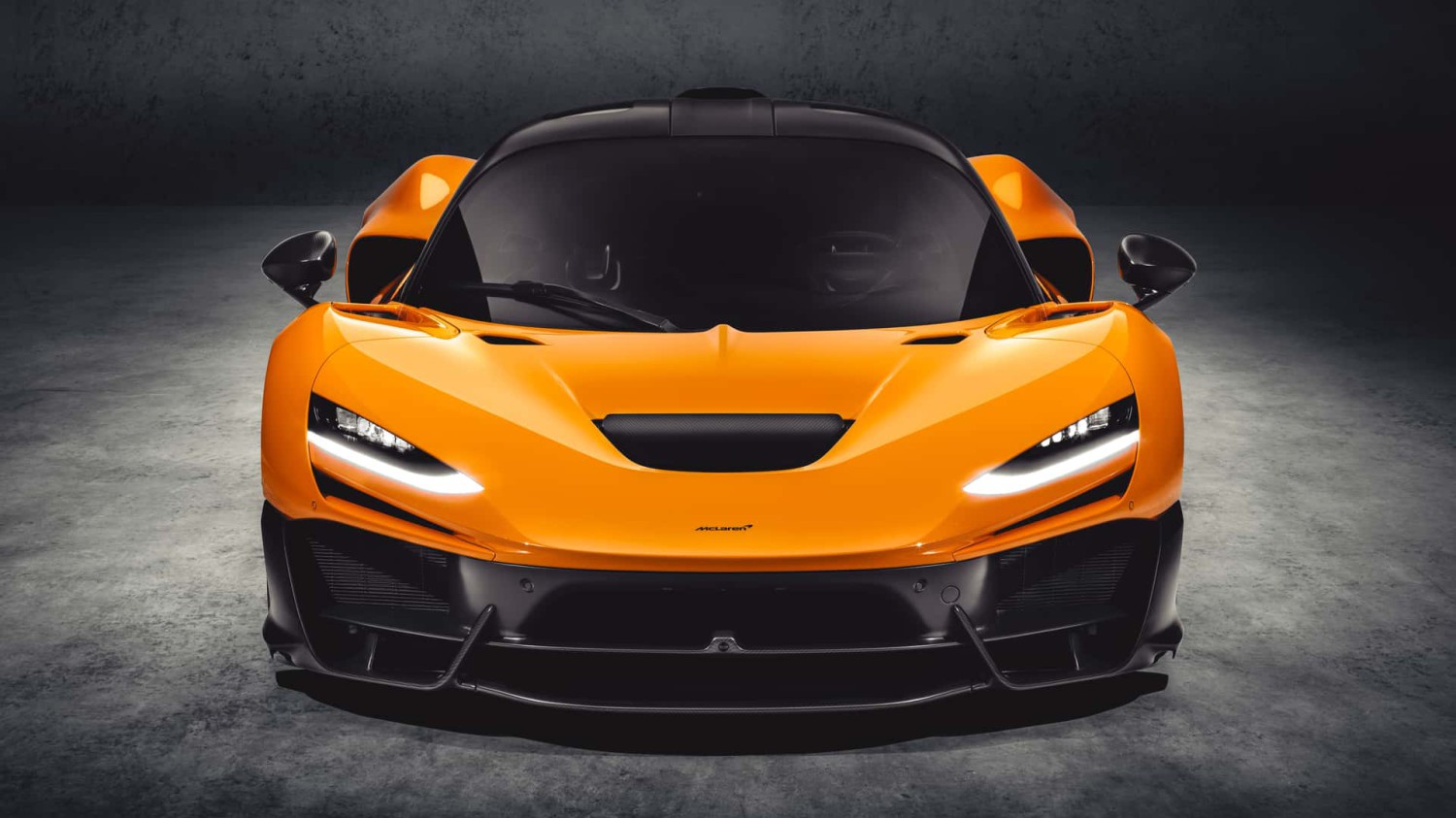McLaren Confirme un Véhicule avec 'Plus de Deux Sièges'