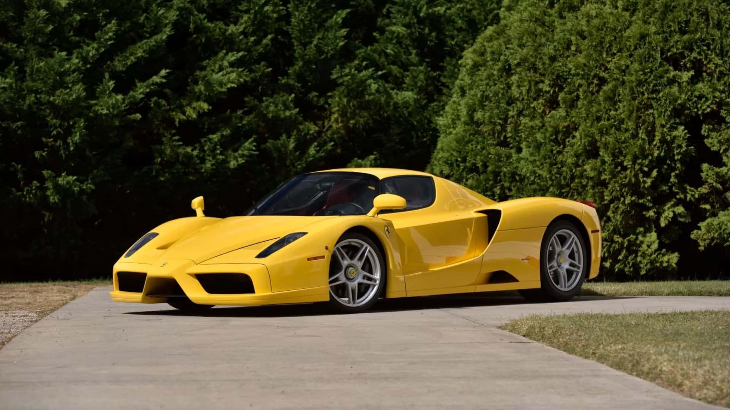 El icónico Ferrari Enzo establece un nuevo récord