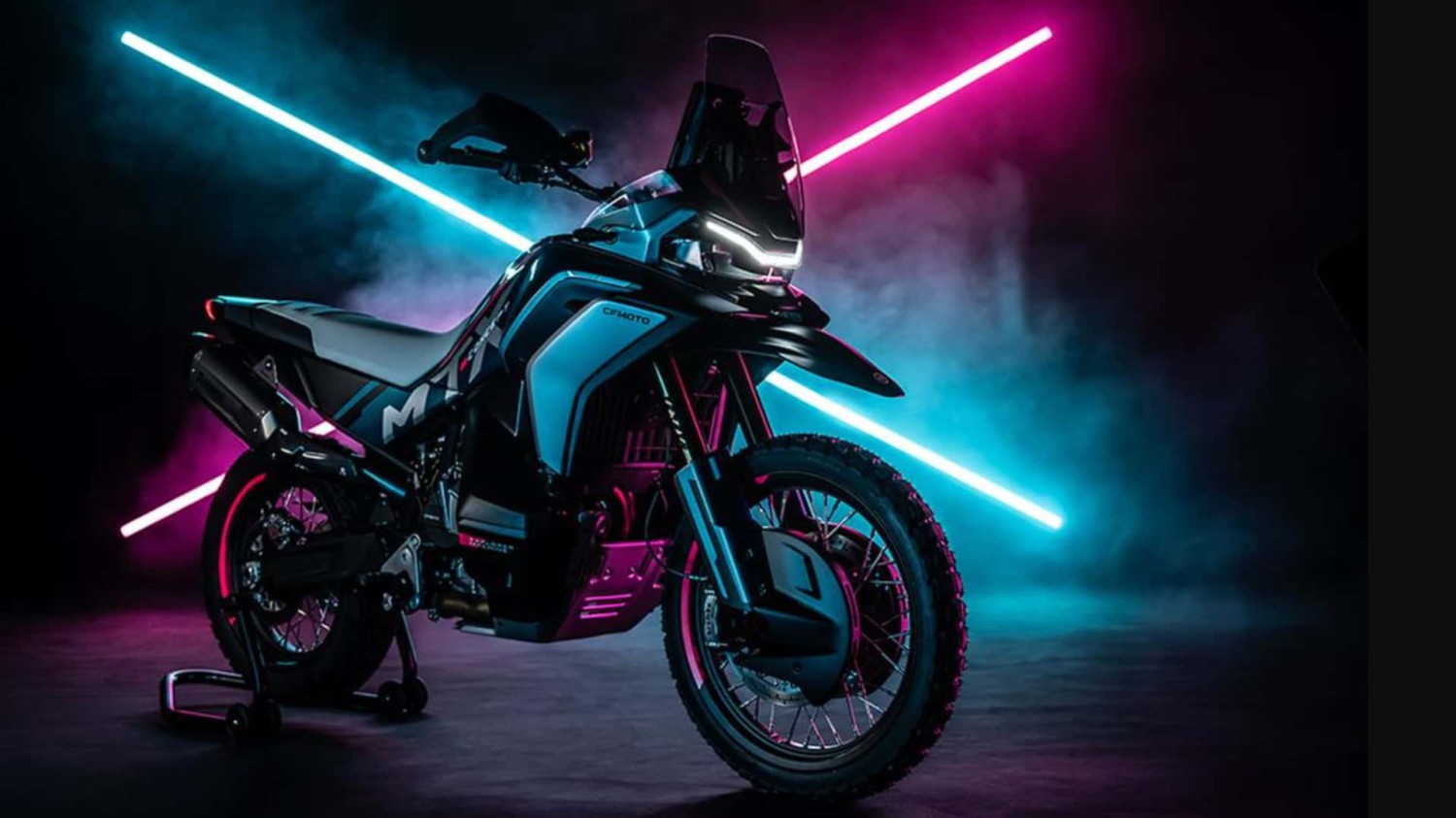 CFMoto podría lanzar una Adventure de 1.000 cc