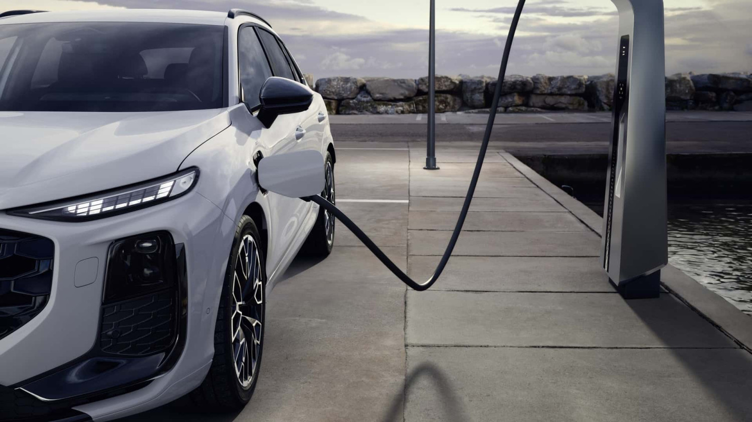 Hybrides rechargeables : une étude relance la polémique sur leurs émissions réelles