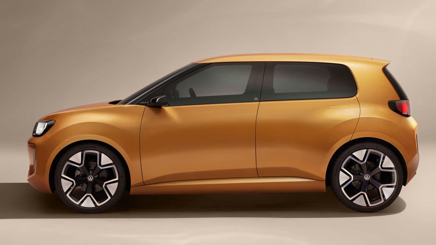 Volkswagen Boss Criticizes Pop-Out Door Handles: 'Terrible to Operate'