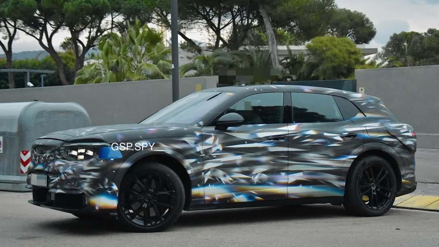 Le nouveau SUV Bentley arrive bientôt