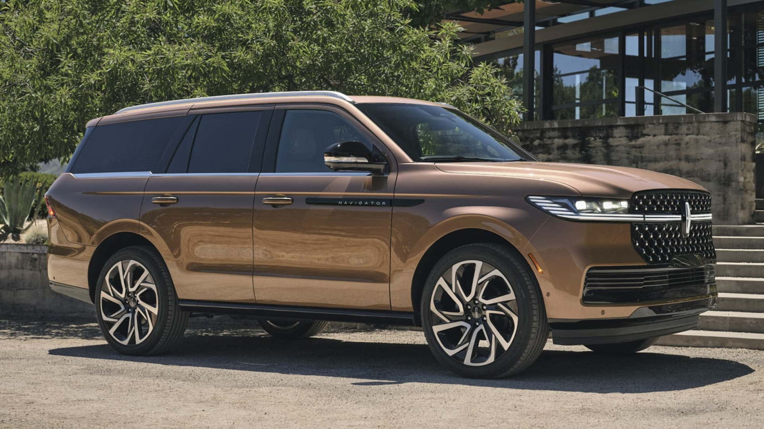 Lincoln Could Get Another Three-Row Crossover. And It Might Be Hybrid